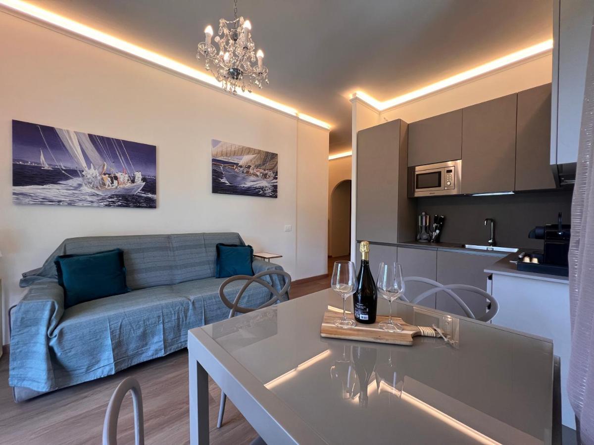Val Di Sole 19-Iii Piano- Vista Mare- Vista Collina-Wifi 100Mg-Aria Condizionata In Tutte Le Stanze -L'Appartamento E' Stato Completamente Rinnovato Nel 2023 라팔로 외부 사진